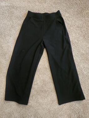 Black Wide-Leg Pull-On Pants